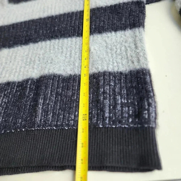 Inc International Concepts Fuzzy Sweater Black Gray Knit Top Soft Women's Sz M - Picture 10 of 12